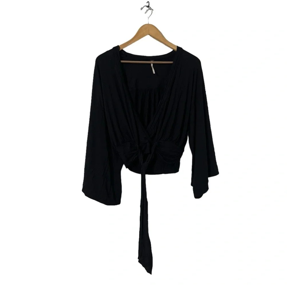 FREE PEOPLE That’s A Wrap Wide Sleeve Kimono Wrap Knit Top Shirt